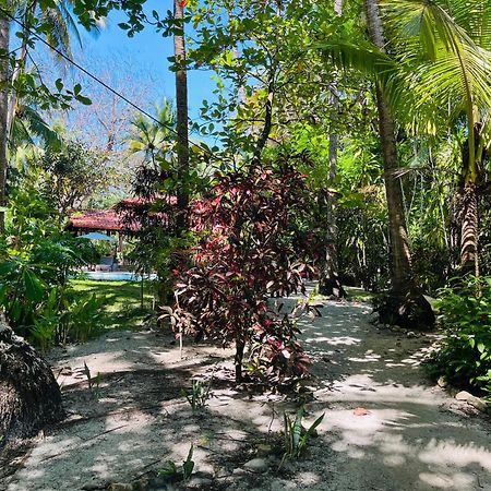 Calala Lodge Cabuya  Esterno foto